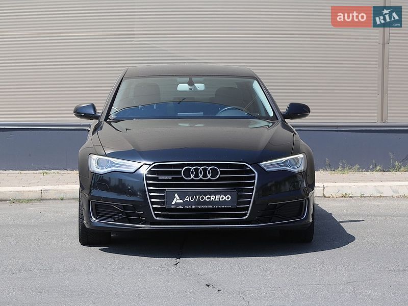 Седан Audi A6 2015 в Киеве