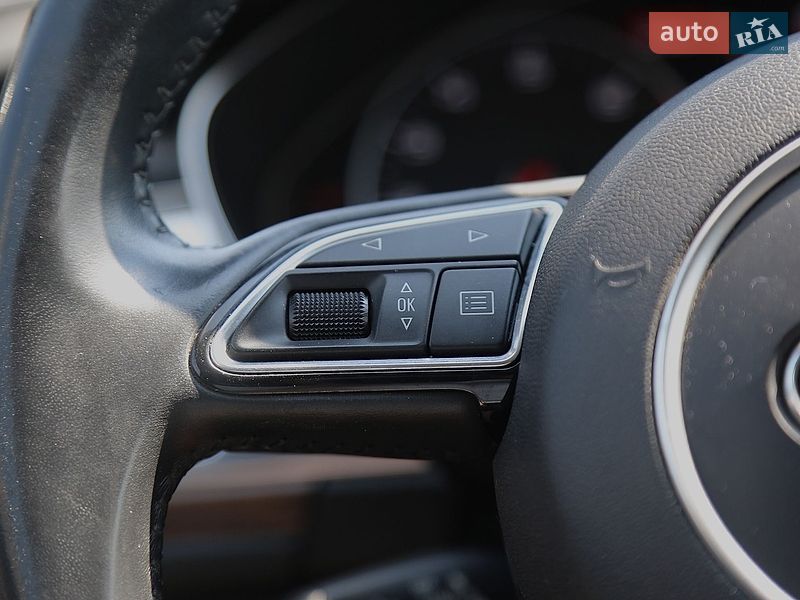 Седан Audi A6 2015 в Киеве