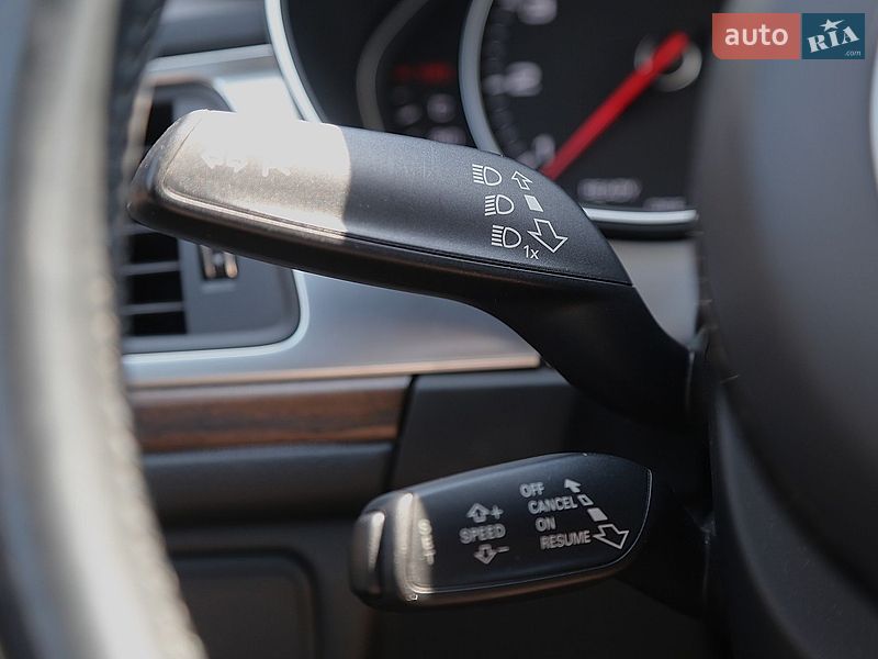 Седан Audi A6 2015 в Киеве