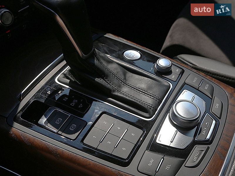 Седан Audi A6 2015 в Киеве