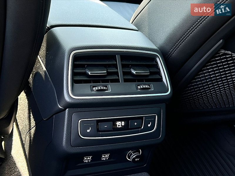 Седан Audi A6 2018 в Львові
