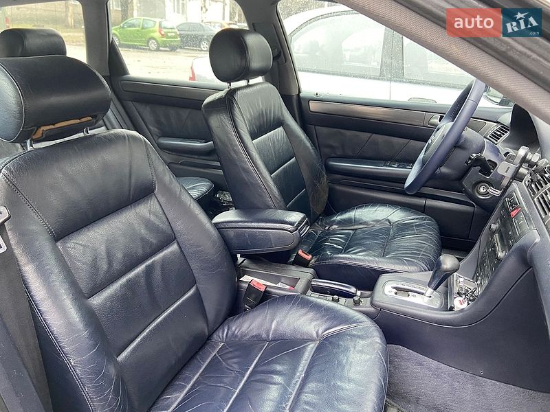 Універсал Audi A6 2002 в Миколаєві