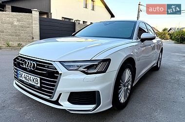 Седан Audi A6 2020 в Ровно