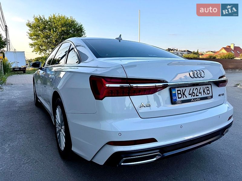 Седан Audi A6 2020 в Ровно