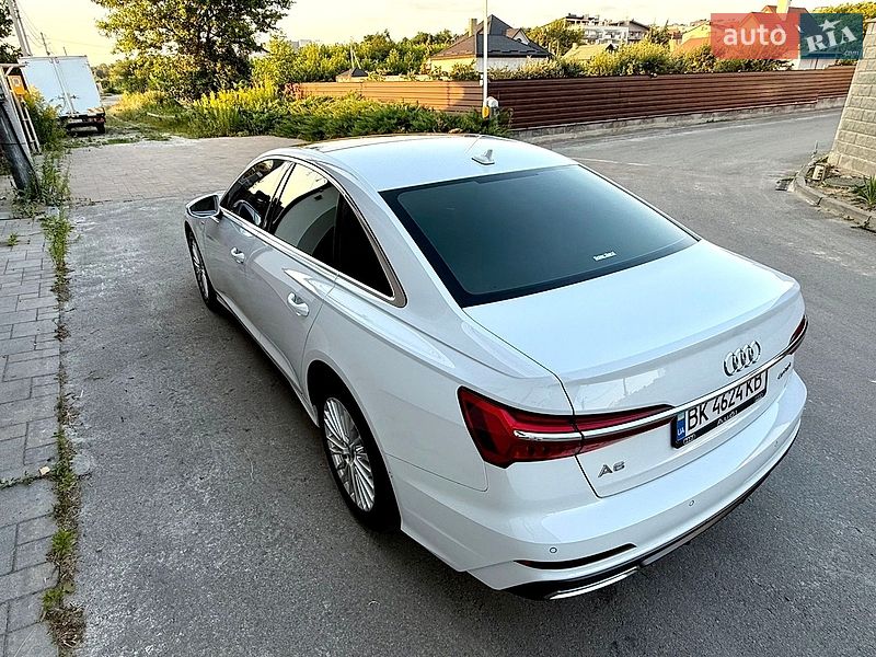 Седан Audi A6 2020 в Ровно