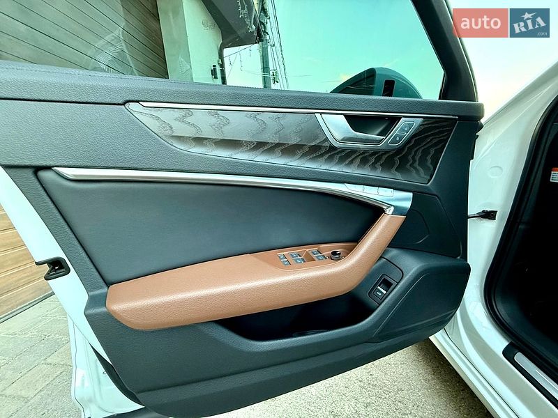 Седан Audi A6 2020 в Ровно