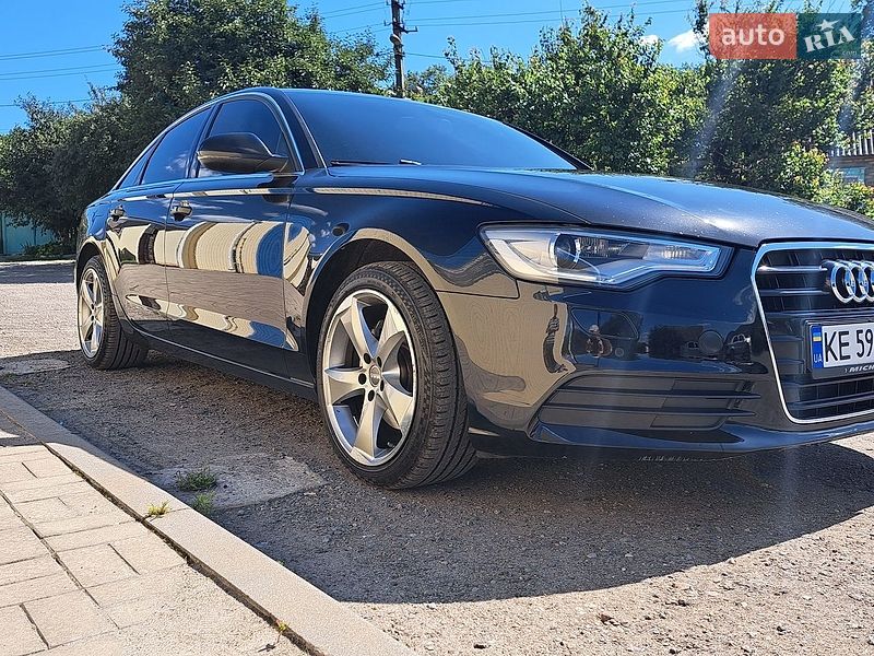 Седан Audi A6 2012 в Днепре