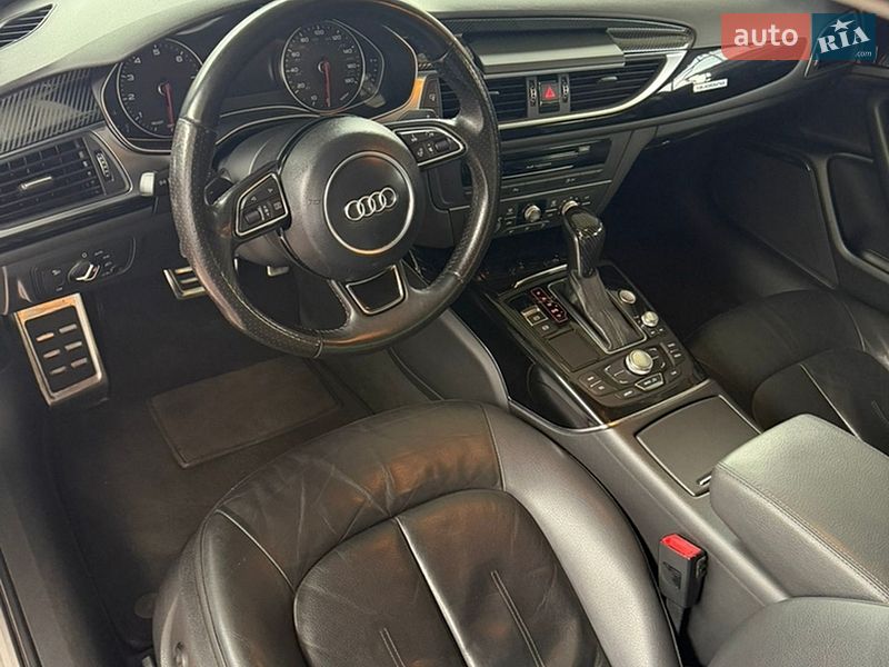 Седан Audi A6 2014 в Миргороді