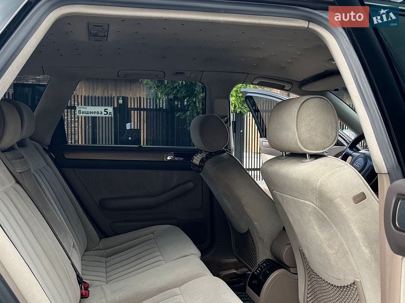 Универсал Audi A6 2001 в Киеве