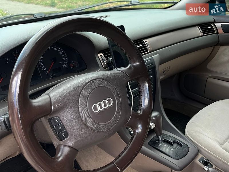 Универсал Audi A6 2001 в Киеве
