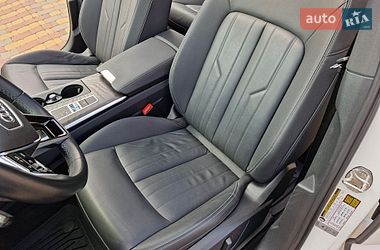 Седан Audi A6 2021 в Василькові