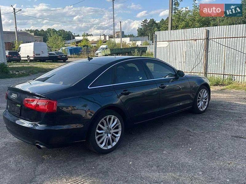 Седан Audi A6 2013 в Луцке