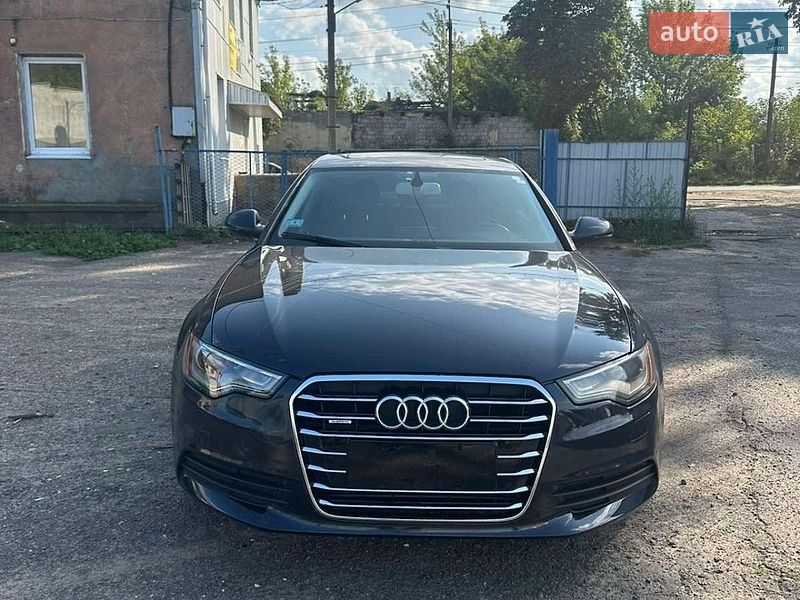 Седан Audi A6 2013 в Луцке