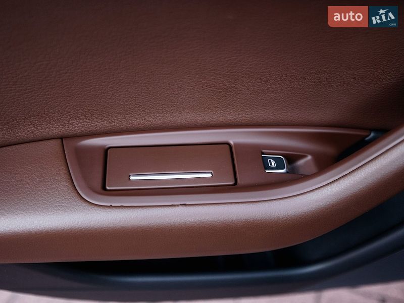 Седан Audi A6 2018 в Стрию