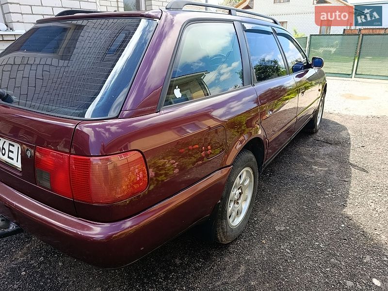 Універсал Audi A6 1997 в Новгород-Сіверському