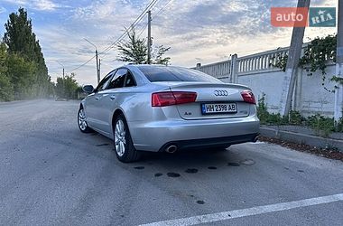 Седан Audi A6 2014 в Виннице