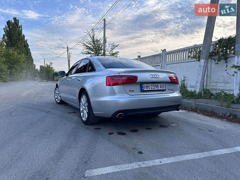 Седан Audi A6 2014 в Виннице
