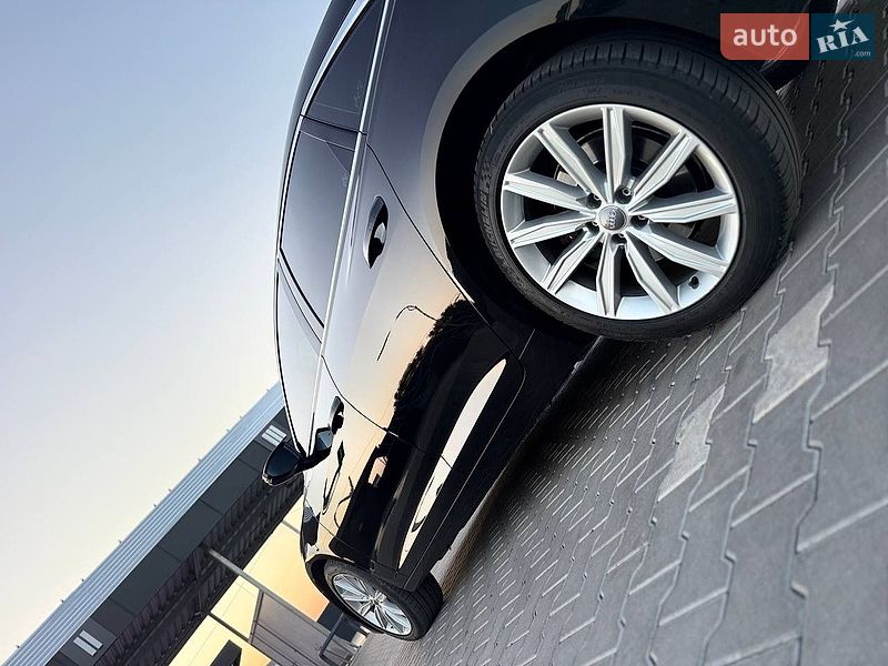 Седан Audi A6 2019 в Володимирі