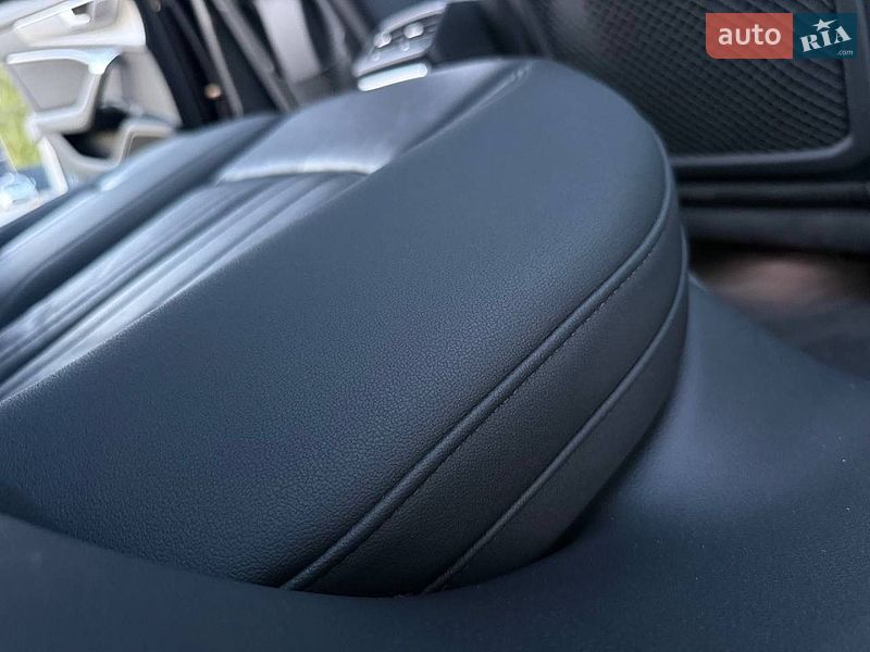 Седан Audi A6 2019 в Володимирі