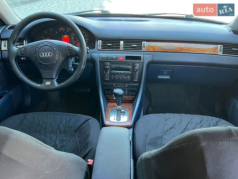 Універсал Audi A6 2001 в Києві