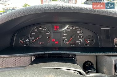 Седан Audi A6 1995 в Хмельницком