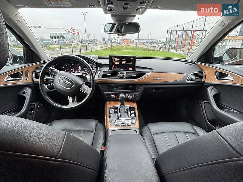 Седан Audi A6 2015 в Киеве