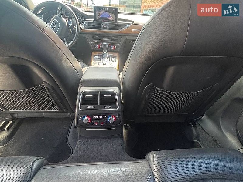 Седан Audi A6 2015 в Киеве