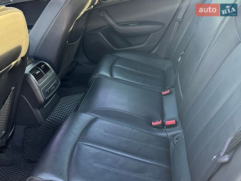 Седан Audi A6 2016 в Киеве