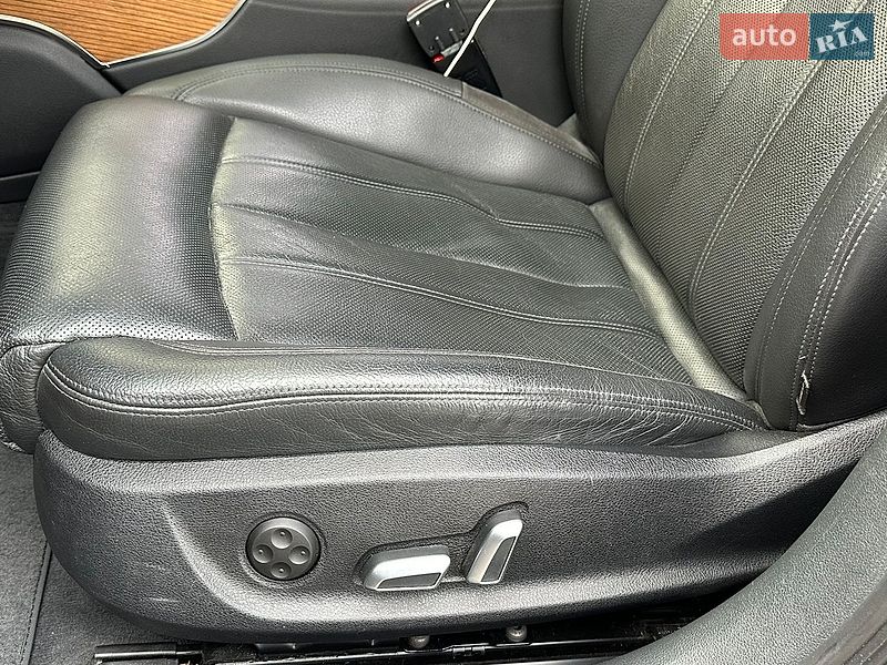 Седан Audi A6 2015 в Одессе