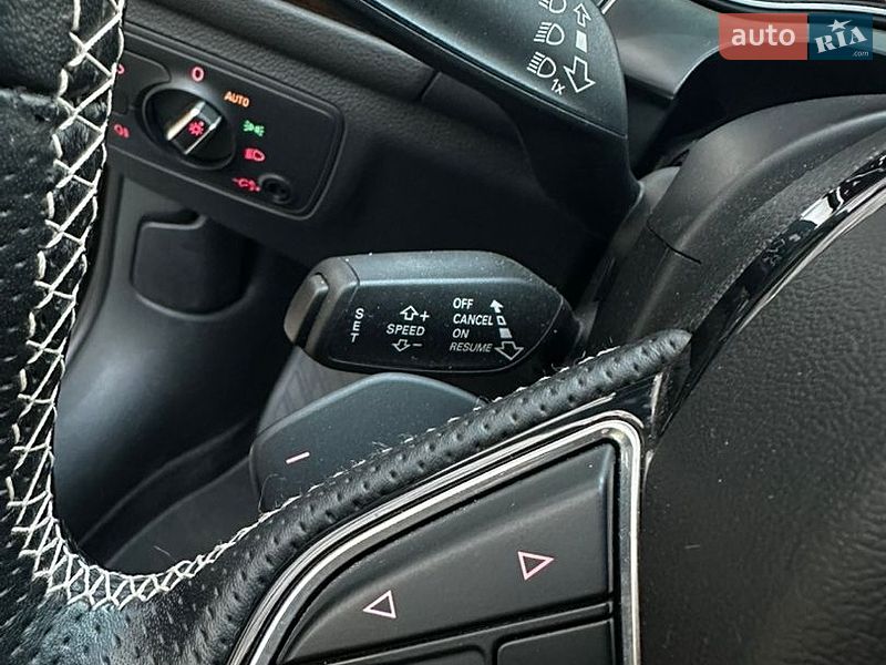 Седан Audi A6 2015 в Новояворівську