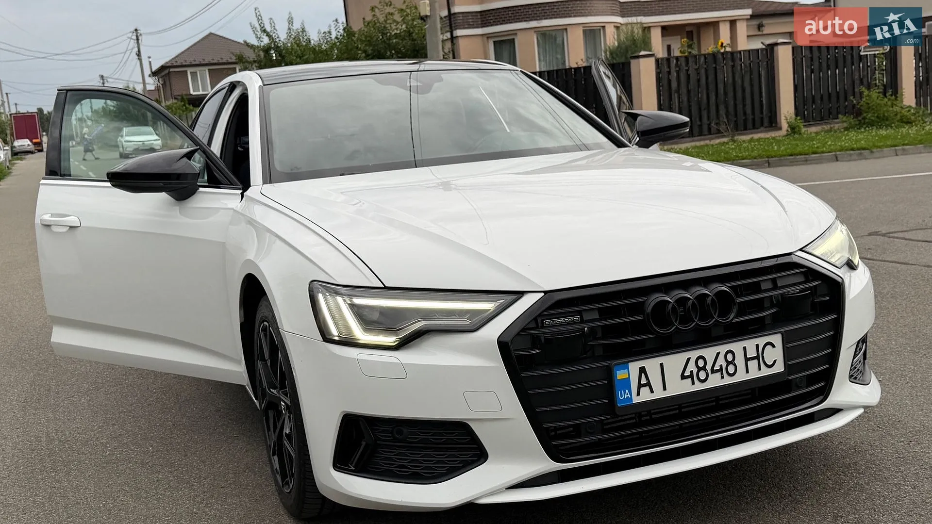 Audi A6 2019 VIN WAUD8AF25KN129542 фото оголошення 4 з 12
