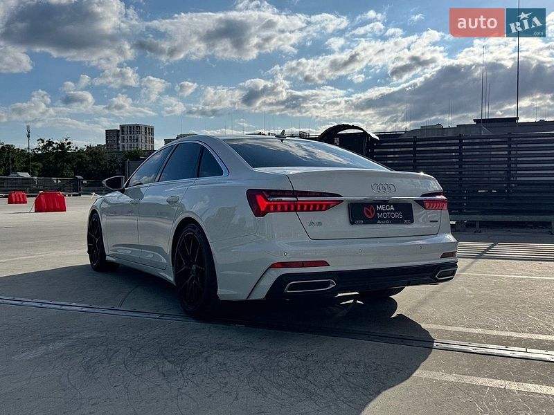 Седан Audi A6 2018 в Киеве