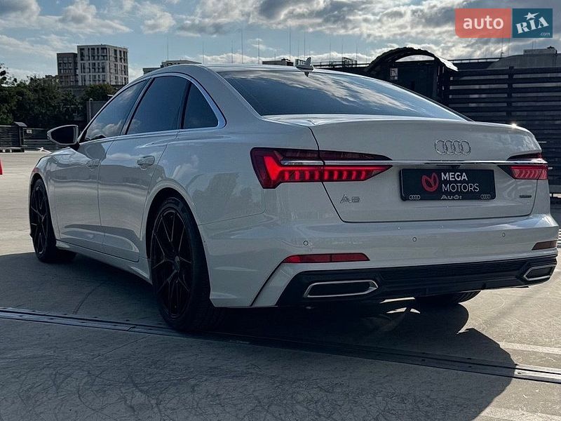 Седан Audi A6 2018 в Киеве