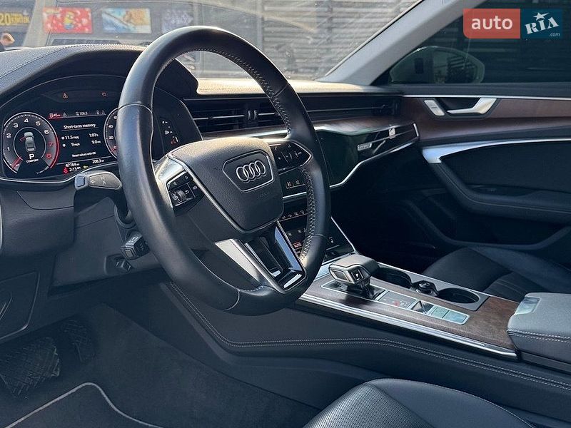 Седан Audi A6 2018 в Киеве