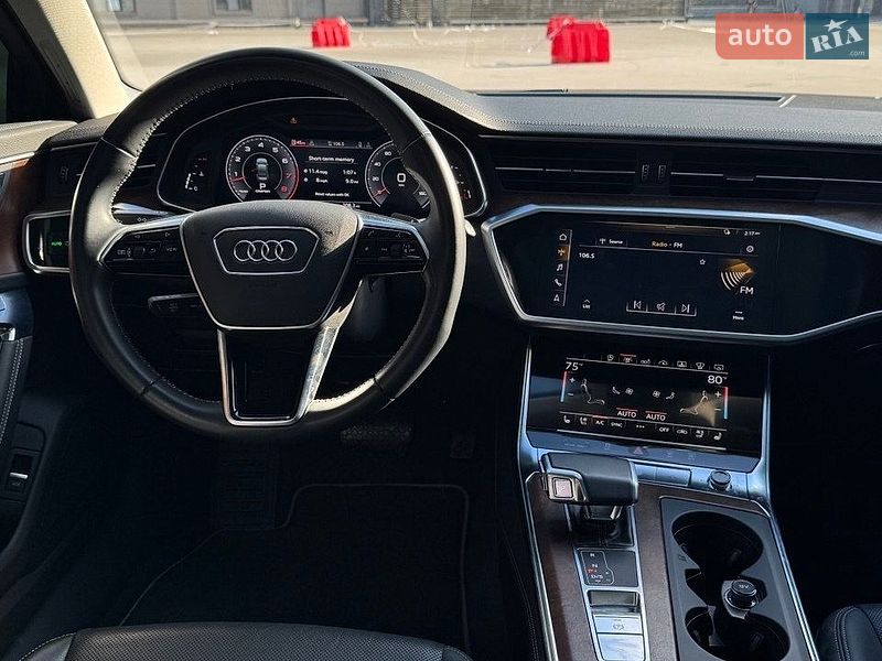 Седан Audi A6 2018 в Киеве