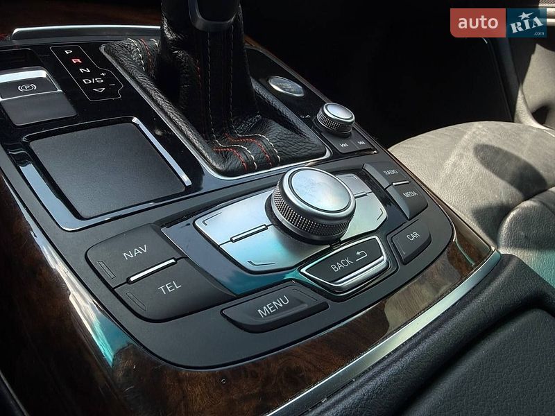 Седан Audi A6 2015 в Киеве