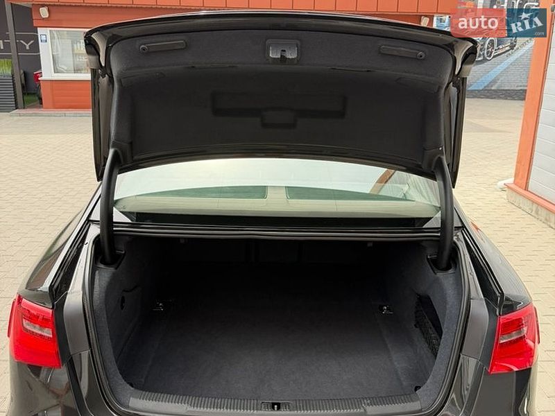 Седан Audi A6 2012 в Києві