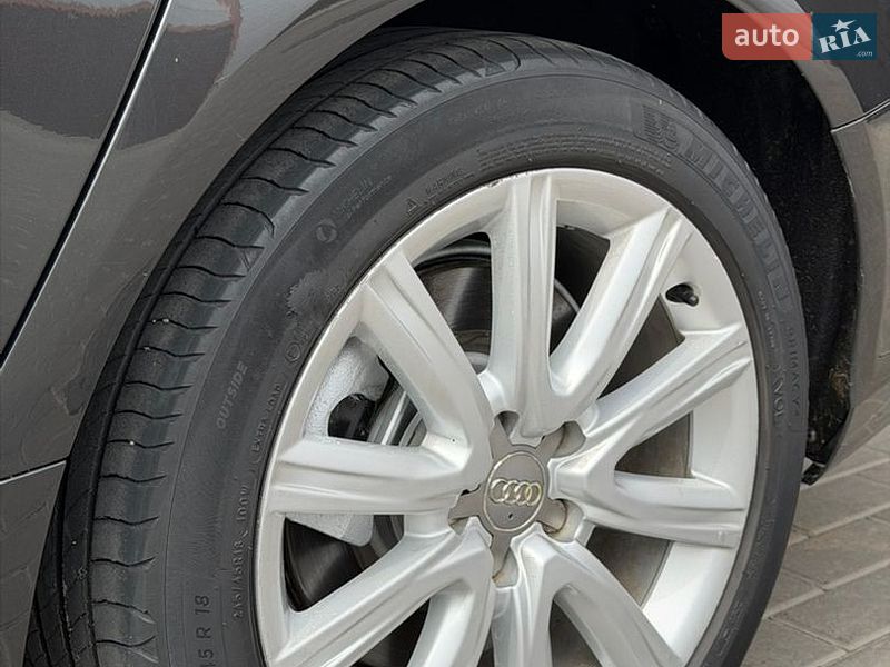 Седан Audi A6 2012 в Києві