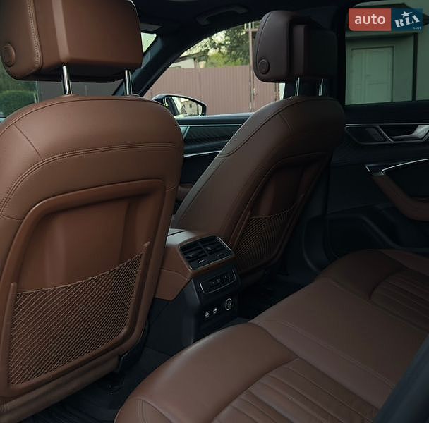 Седан Audi A6 2020 в Ивано-Франковске