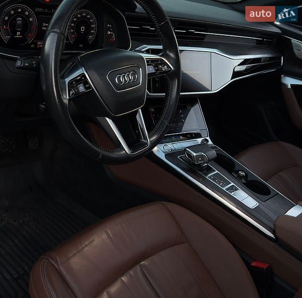 Седан Audi A6 2020 в Ивано-Франковске