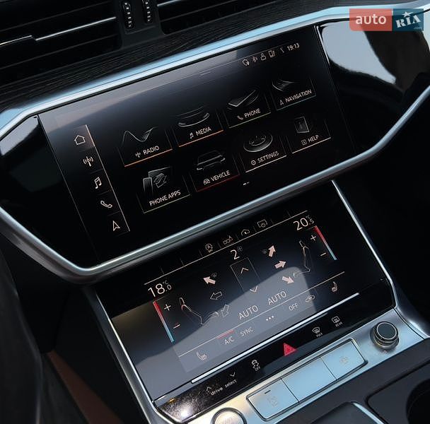 Седан Audi A6 2020 в Ивано-Франковске