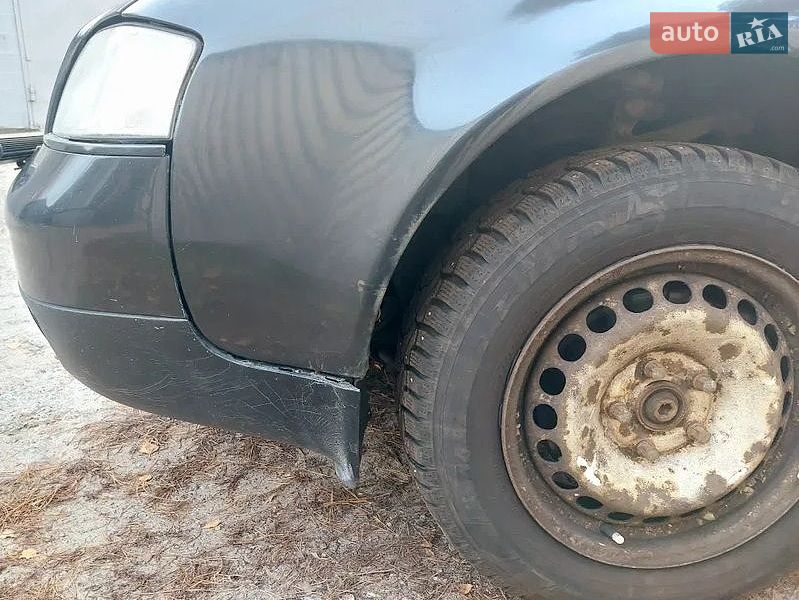 Седан Audi A6 1998 в Горенке