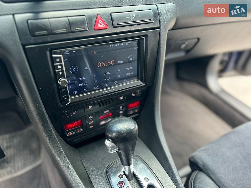 Універсал Audi A6 2003 в Рівному