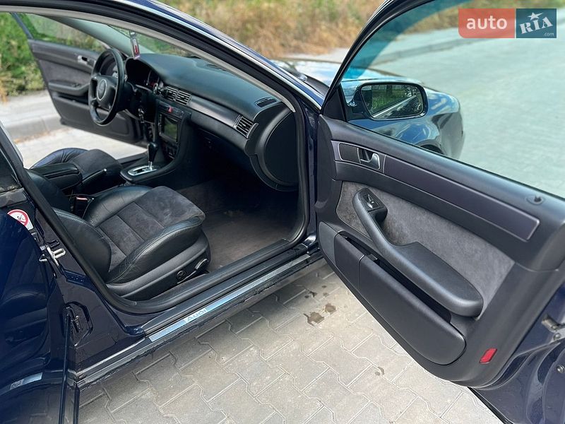 Універсал Audi A6 2003 в Рівному