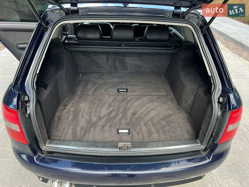 Універсал Audi A6 2003 в Рівному