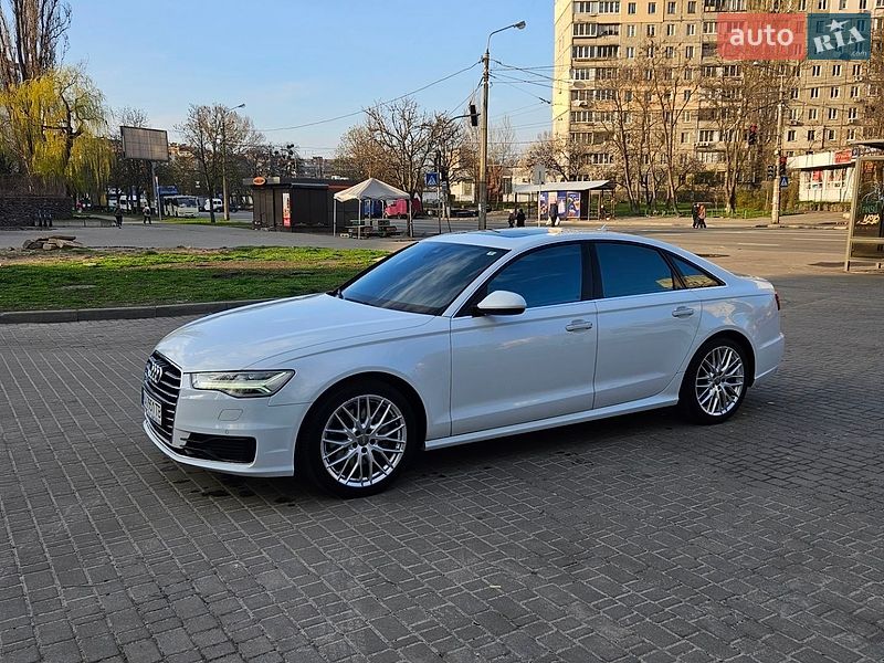 Седан Audi A6 2016 в Киеве