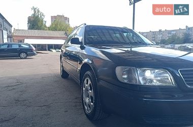 Універсал Audi A6 1996 в Рівному