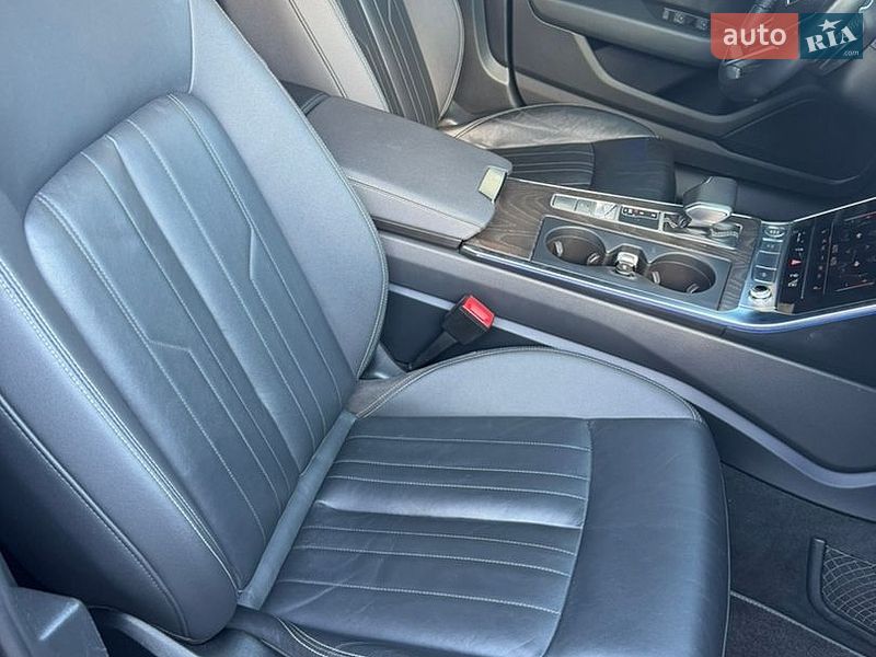 Седан Audi A6 2019 в Прилуках