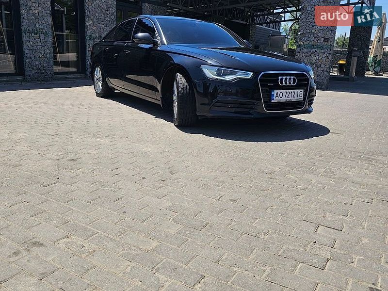 Седан Audi A6 2012 в Тячеве