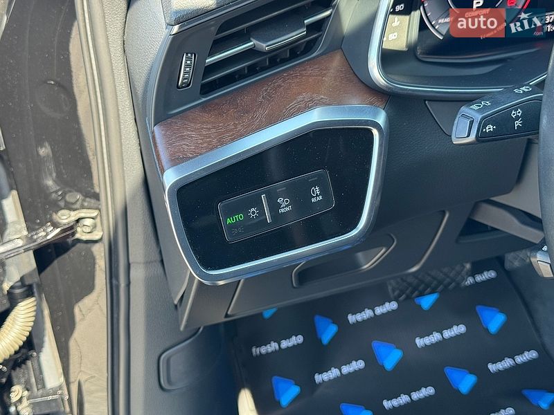 Седан Audi A6 2018 в Ровно